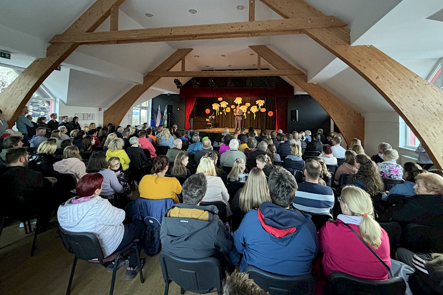 Krajevni praznik na golem