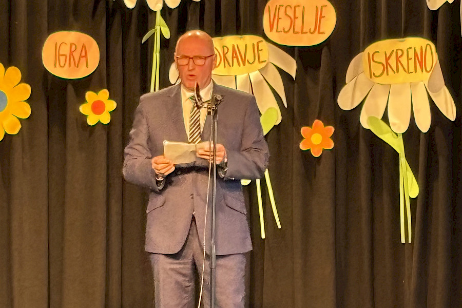 Krajevni praznik na golem