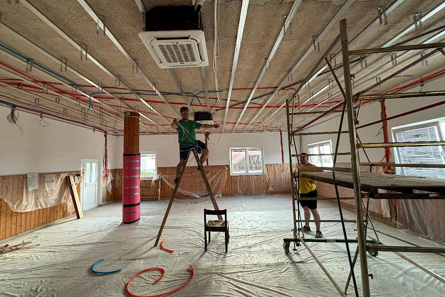 Poletno dogajanje v Škriljah