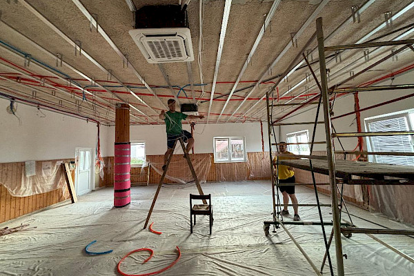 Poletno dogajanje v Škriljah