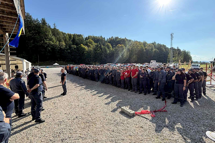 Tekmovalni september